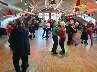 Das Dezember-Chlausen-Tanz-Kaffee 2019
